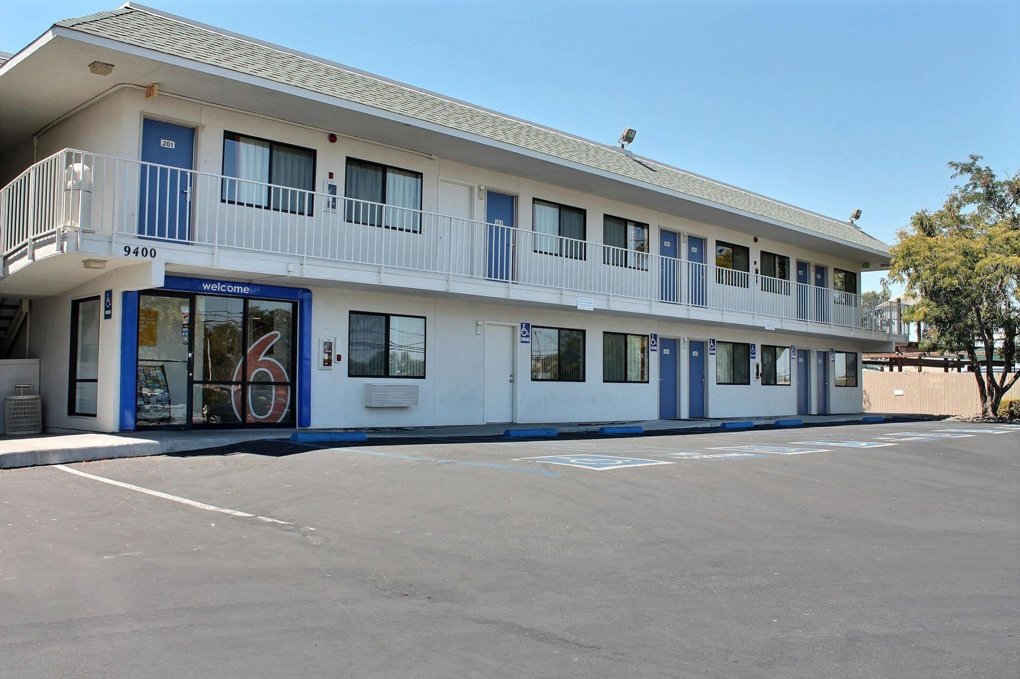 Motel 6-Atascadero, Ca Εξωτερικό φωτογραφία